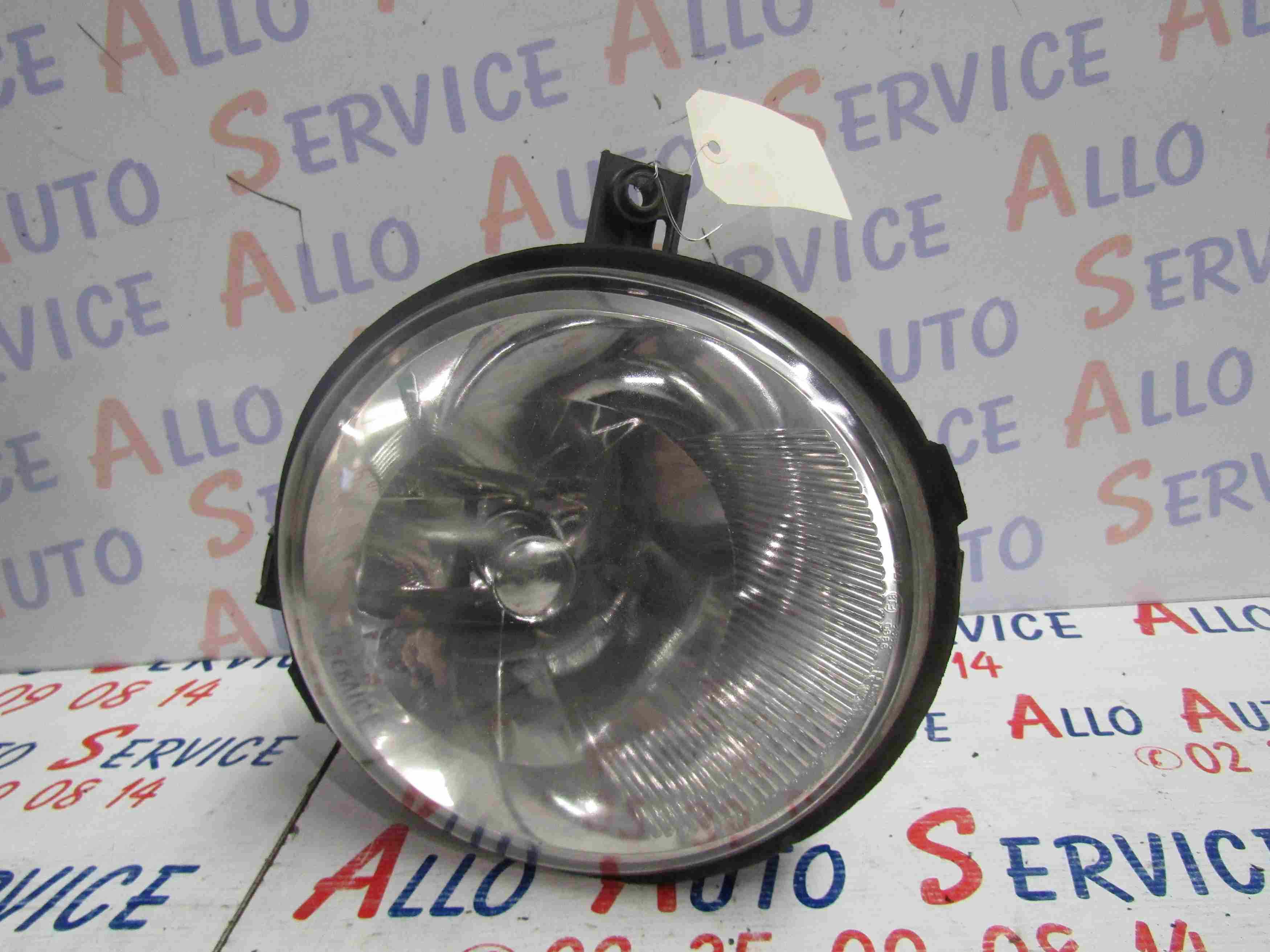 Optique Droit
VOLKSWAGEN Lupo
07.2002

Frais de port sur devis