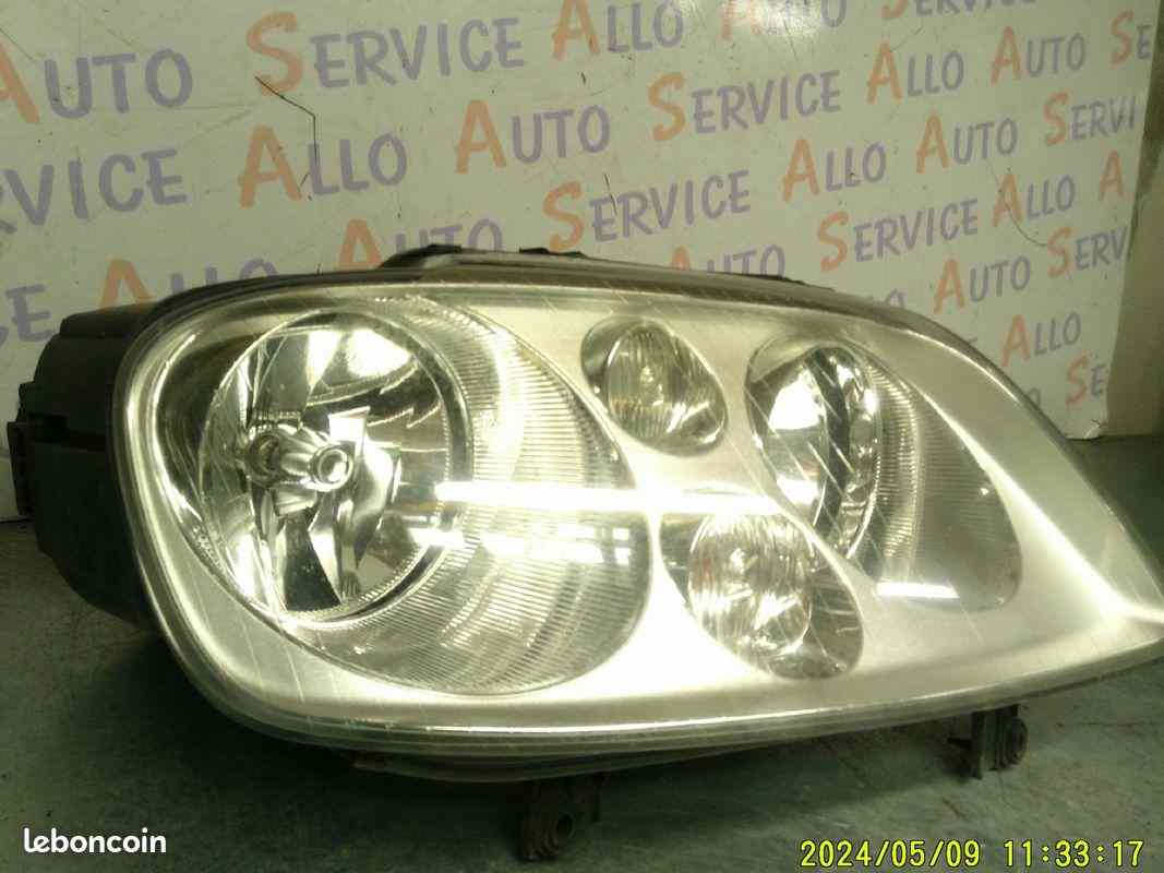 optique Avant DROIT 
VOLKSWAGEN Touran

