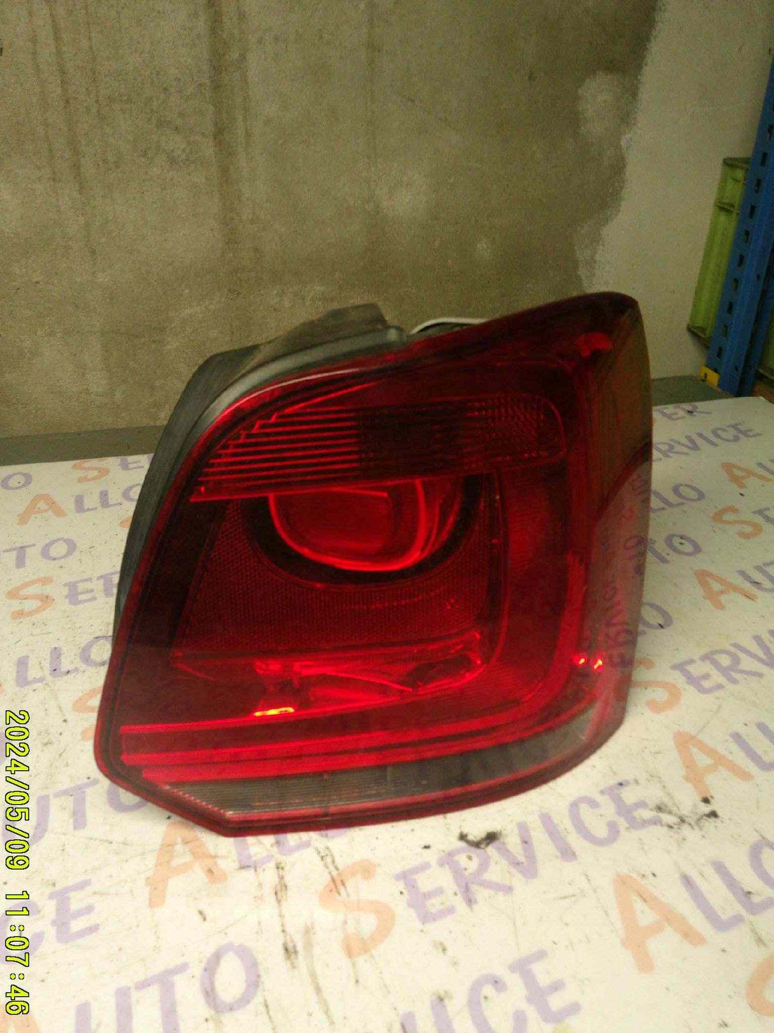 Feu Arrière Droit
VOLKSWAGEN Polo 5 phase 1

