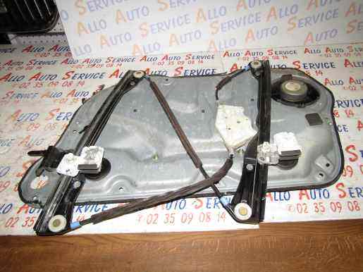 LEVE VITRE AVANT GAUCHE 

VOLKSWAGEN BORA (1J) 4P / 2001
1.9 TDI 115 CH




