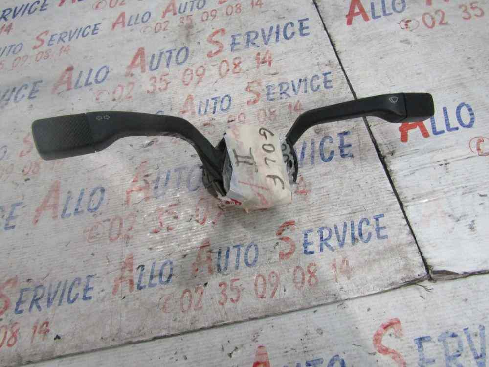 Commodo 
VOLKSWAGEN Golf 2

