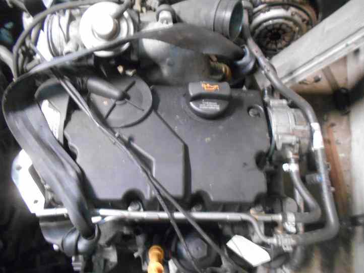 Moteur 
VOLKSWAGEN Fox  1.4 TDI 70CV

Type moteur : BNM
177 000 Km

Vendu sans alternateur, démarreur, compresseur de clim

Garanti(e) 3 mois

Frais de Port sur devis