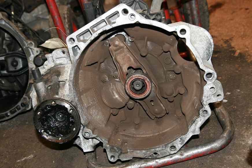 Boite de vitesses 
Boite de vitesses VOLKSWAGEN POLO V (6R) Phase 1
(1.6 TDI - 16V TURBO)

Référence boite : MZL
123531 Km

Garanti(e) 3 mois

Frais de Port sur devis