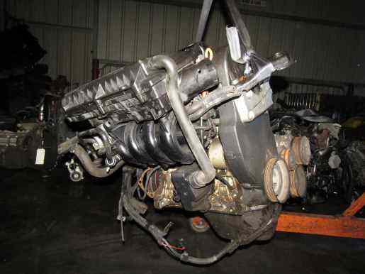 MOTEUR 

VOLKSWAGEN POLO III (6N) PHASE 2 5P 1999-11->2001-12 
1.4i 75 16V
MOTEUR : AUA

Vendu sans alternateur, démarreur, compresseur de clim

Garanti(e) 12 mois

Frais de Port sur devis

