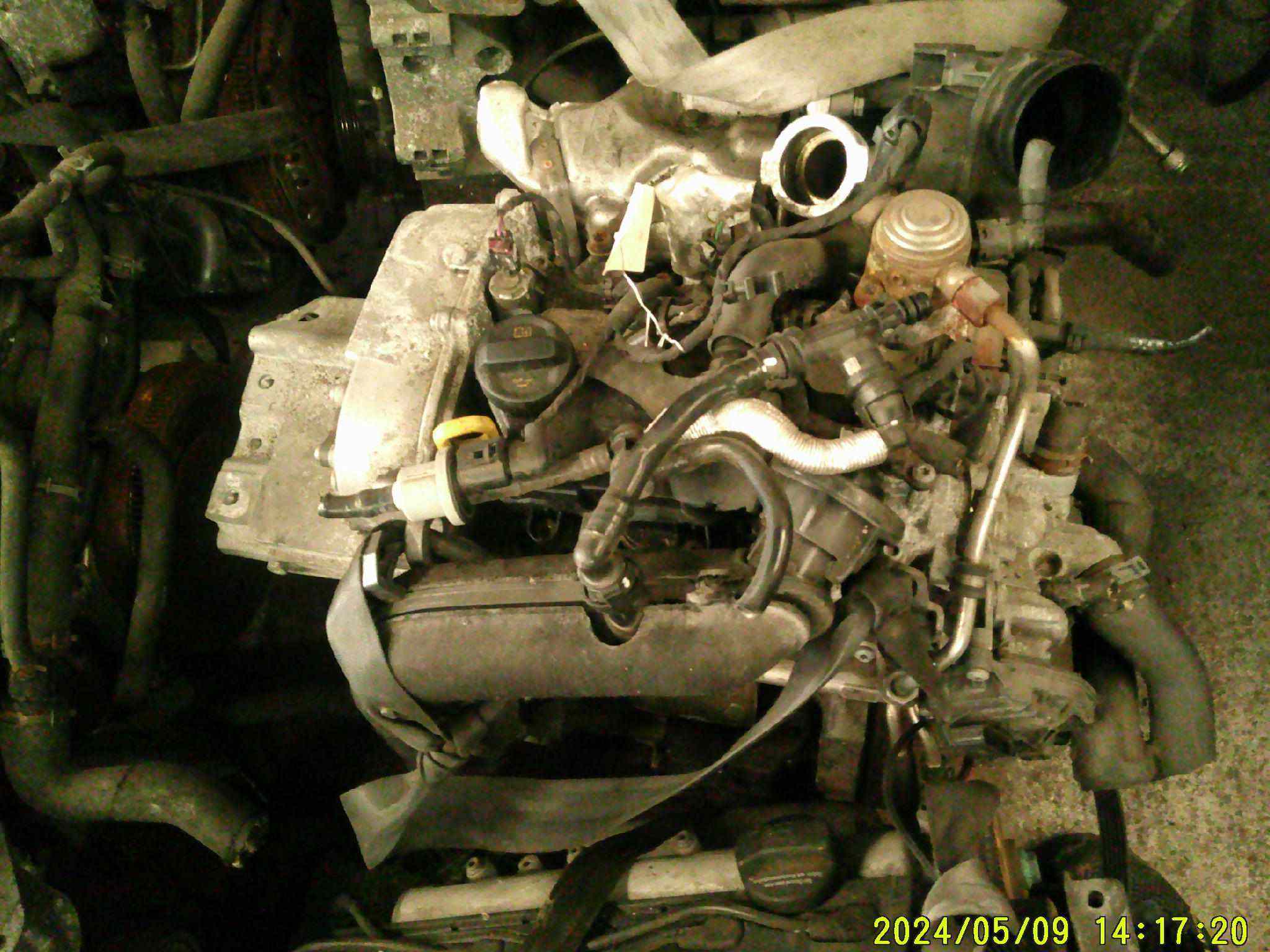 Moteur
Volkswagen Polo 6 phase 2 1.0 tsi
110 ch 
Type moteur : DLAA
 67607 Km

Vendu sans alternateur, démarreur, compresseur de clim

Garanti(e) 3 mois

Frais de Port sur devis

