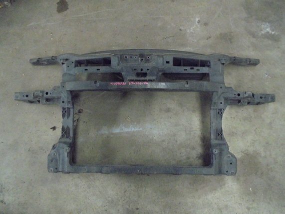 Buse 
VOLKSWAGEN Touran (1J) 2.0 TDI 140CV
An 03.2003 - 12.2006

