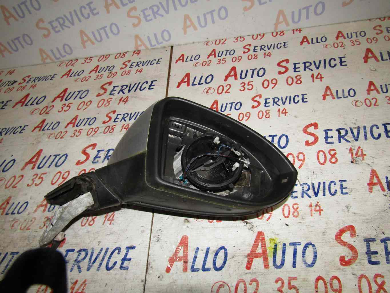 Retro Electrique Droit
VOLKSWAGEN Golf 7

RABATTABLE ELECTRIQUEMENT
VENDU SANS MIROIR
Frais de port sur devis
