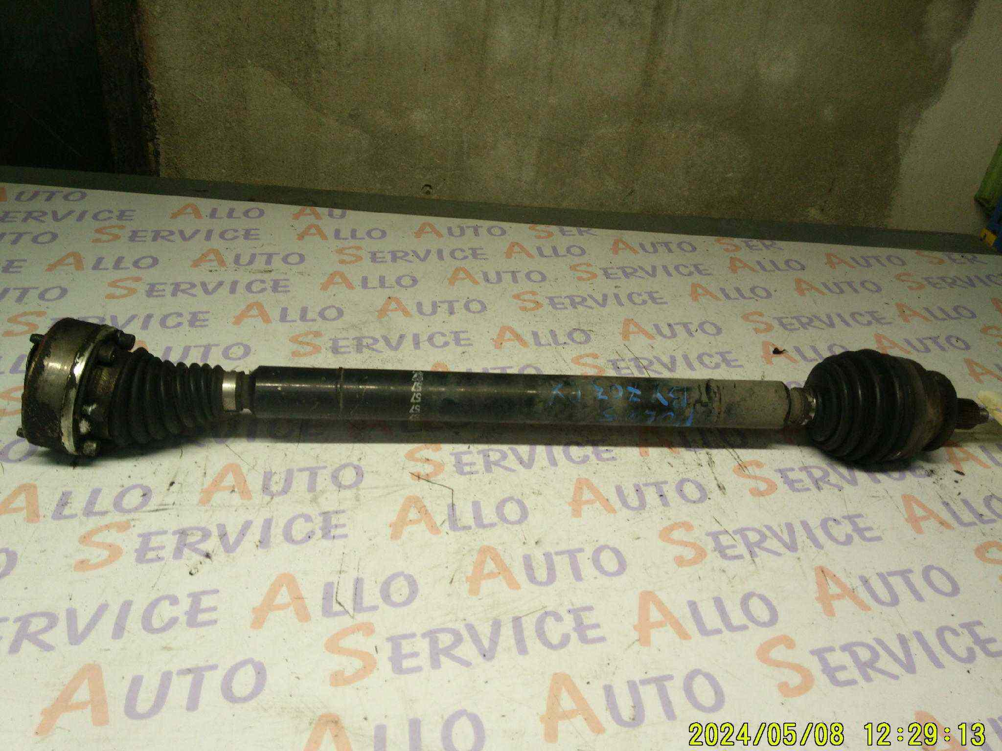 Cardan Droit
VOLKSWAGEN Polo 5 PHASE 1 
Ref: 6R0407729A

