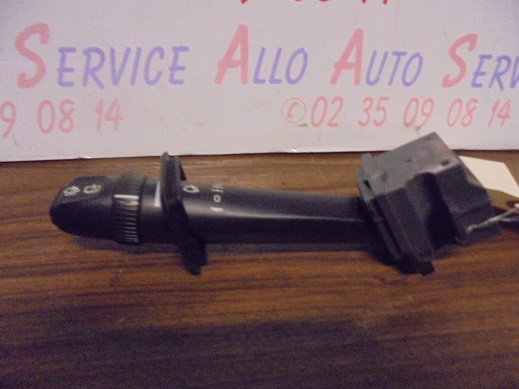 Commodo (Essuie-Glace)
VOLVO XC90
An 05.2002 - 11.2005
