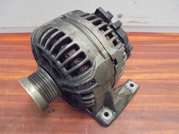 Alternateur 
VOLVO XC90 2.4 D5 163CV
An 05.2002 - 06.2006

Bosch 160 ampères