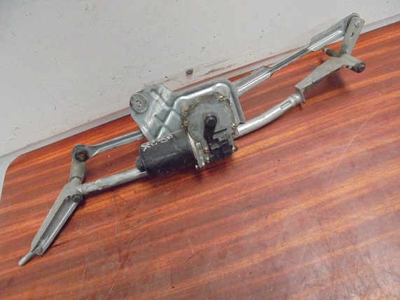 Systeme Essuie glace 
VOLVO XC90 2.4 D5 163CV
An 05.2002 - 06.2006